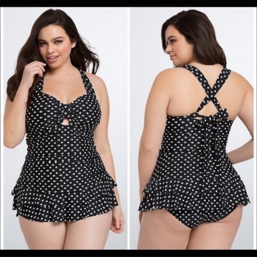 NWOT TORRID skull polka dot swimsuit